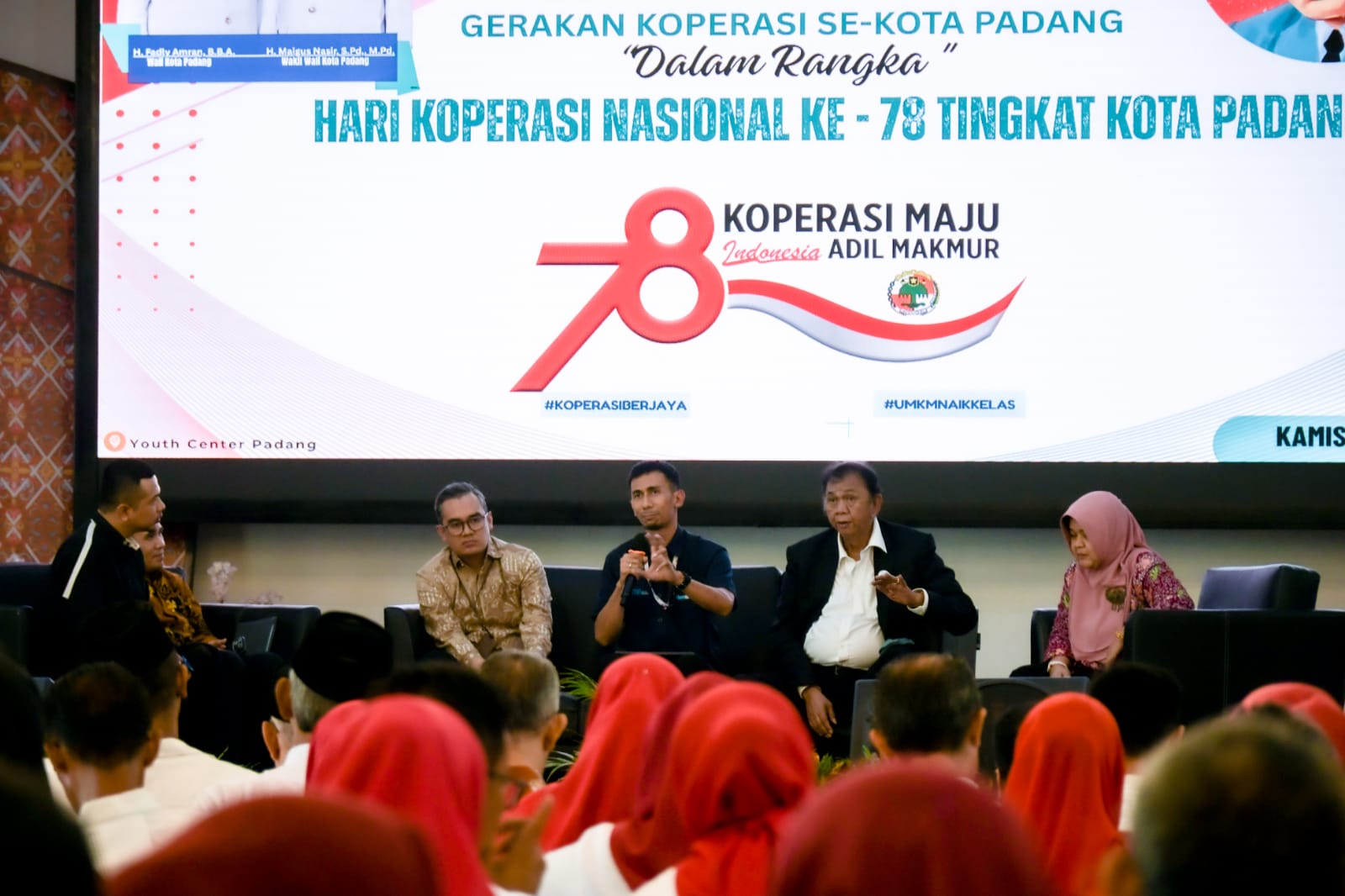 semen-padang-dorong-koperasi-merah-putih-lakukan-budidaya-maggot-dan-kaliandra