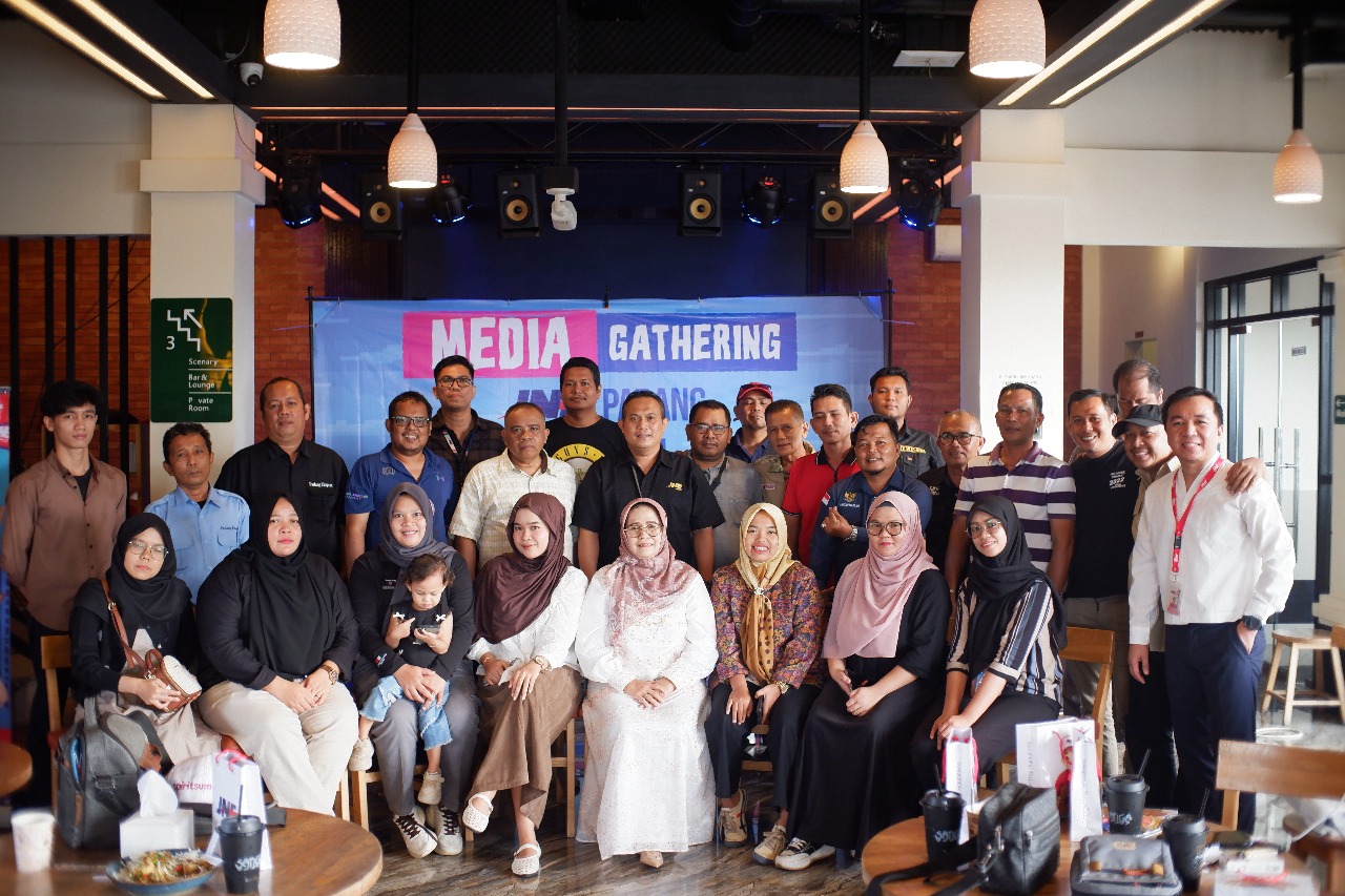 bermitra-dengan-jne,-rendang-uni-lili-tembus-pasar-nasional-dan-internasional