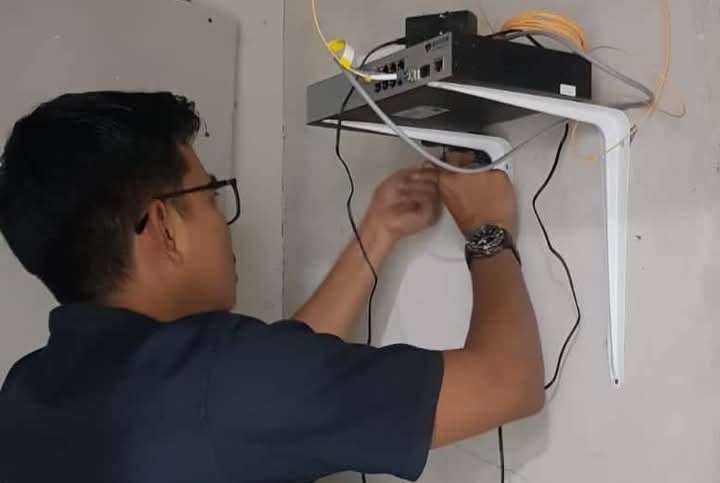 129-rumah-ibadah-di-padang-sudah-terkoneksi-internet-gratis