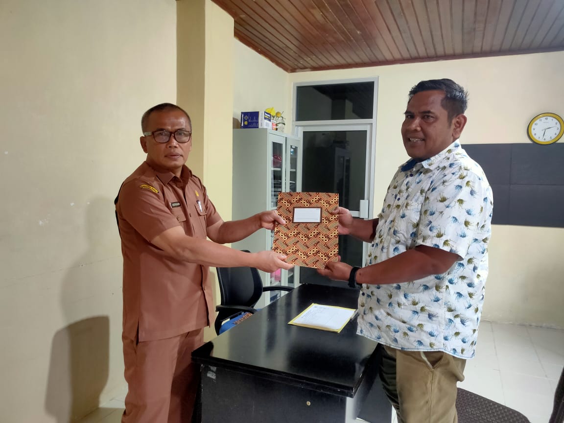 bawa-visi-pesisir-selatan-juara,-m.-adli-resmi-daftar-calon-ketua-koni