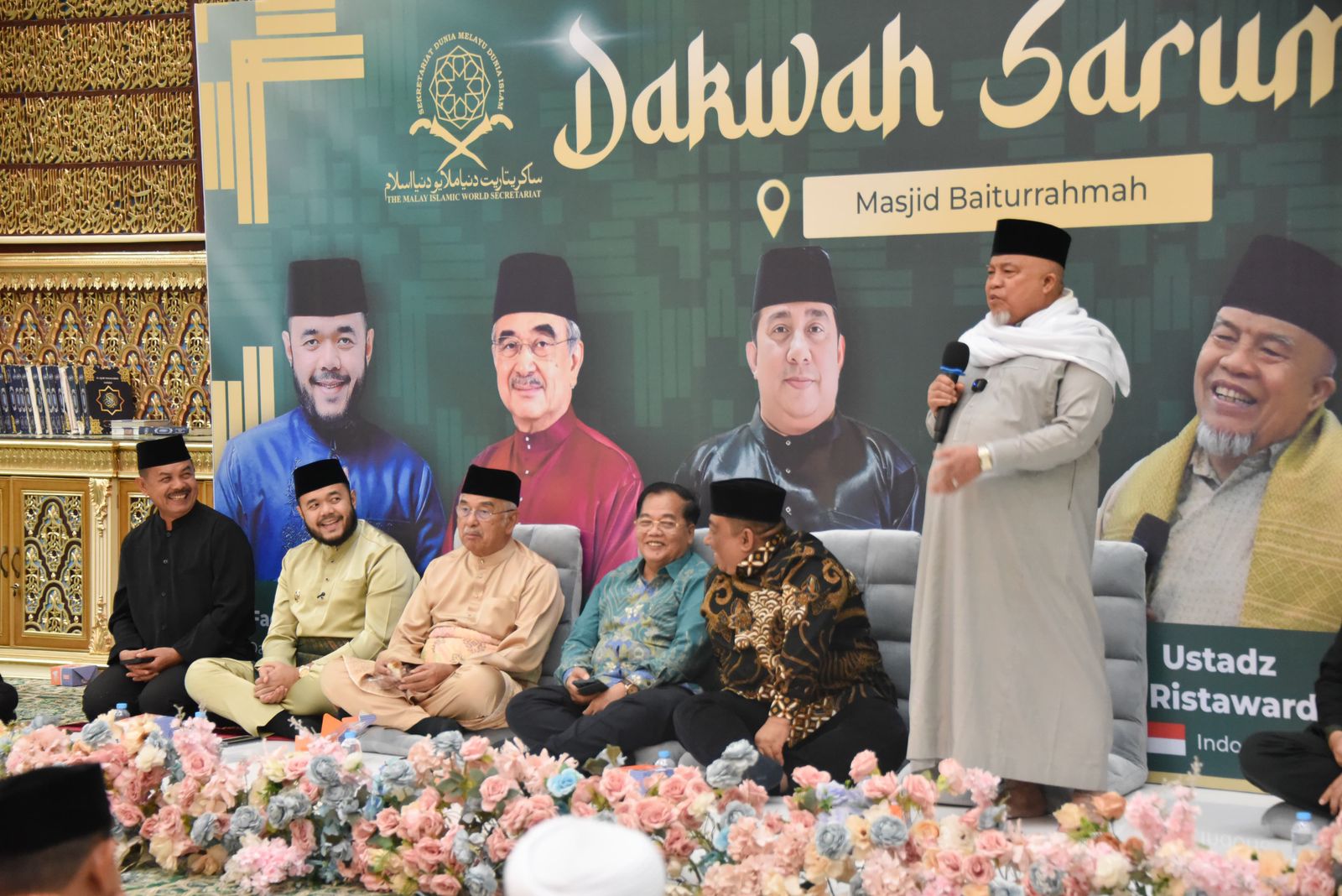 dakwah-sarumpun-pemko-padang-hadirkan-ulama-3-negara