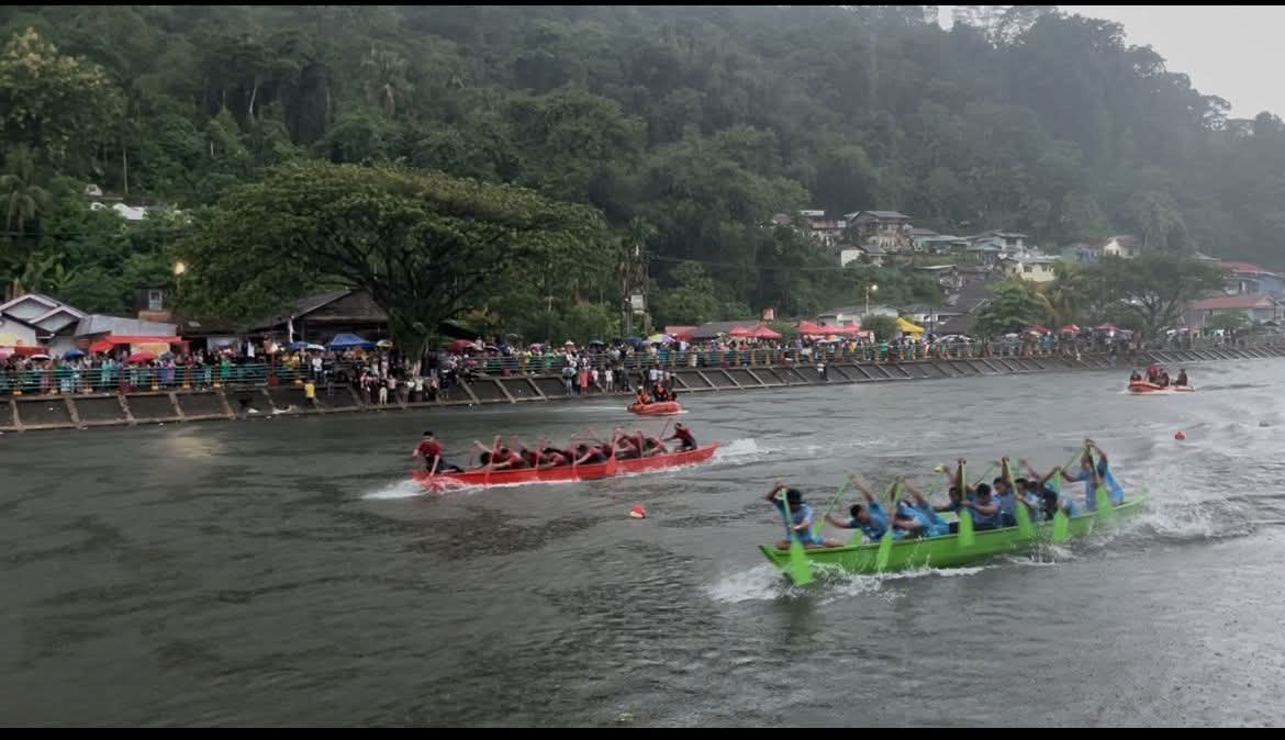 ditutup-wako-padang,-tim-redist-merah-sabet-juara-i-lomba-selaju-sampan