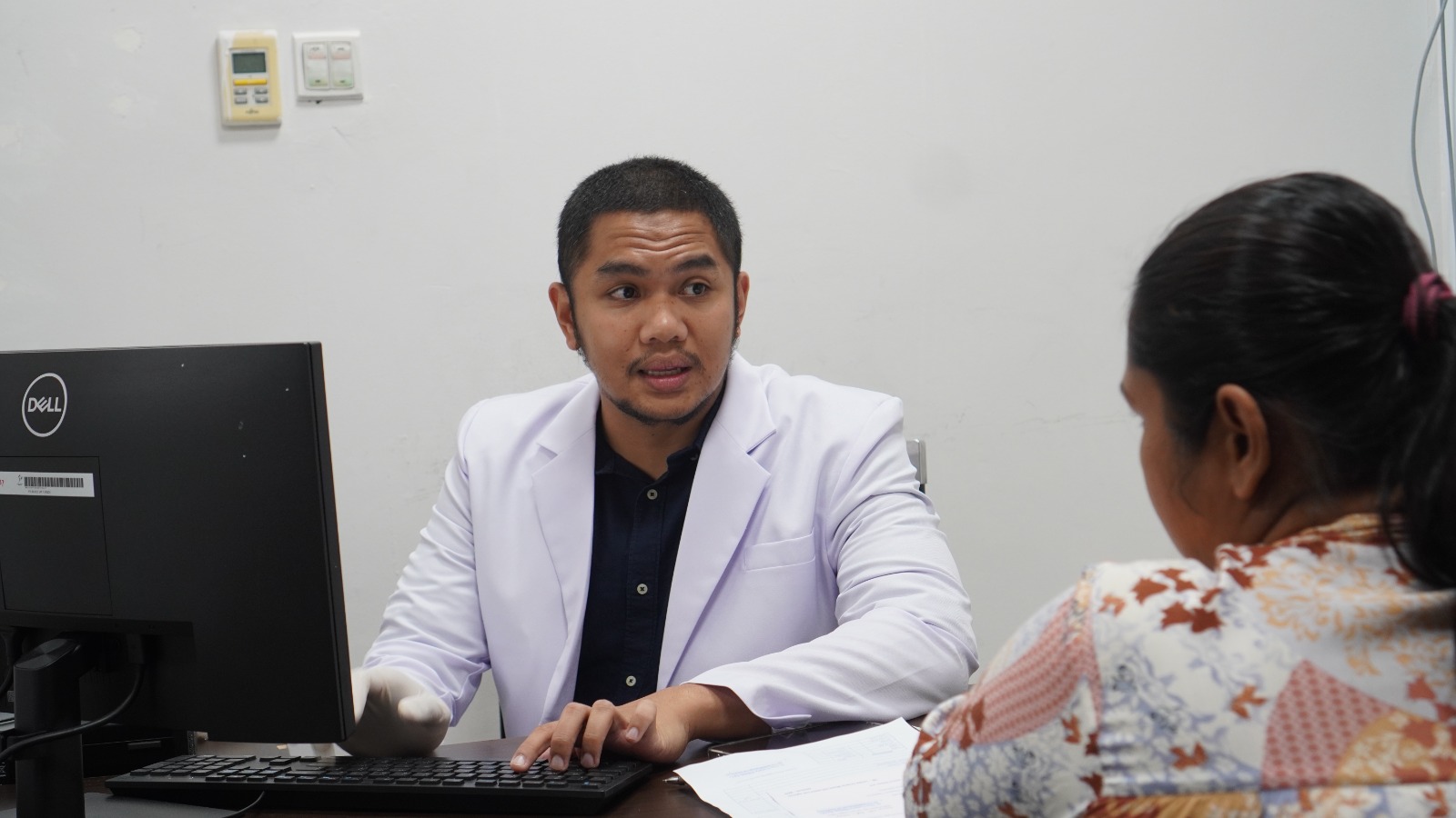 spesialis-obgyn-sph-ingatkan-untuk-mewaspadai-gejala-kista-dan-miom