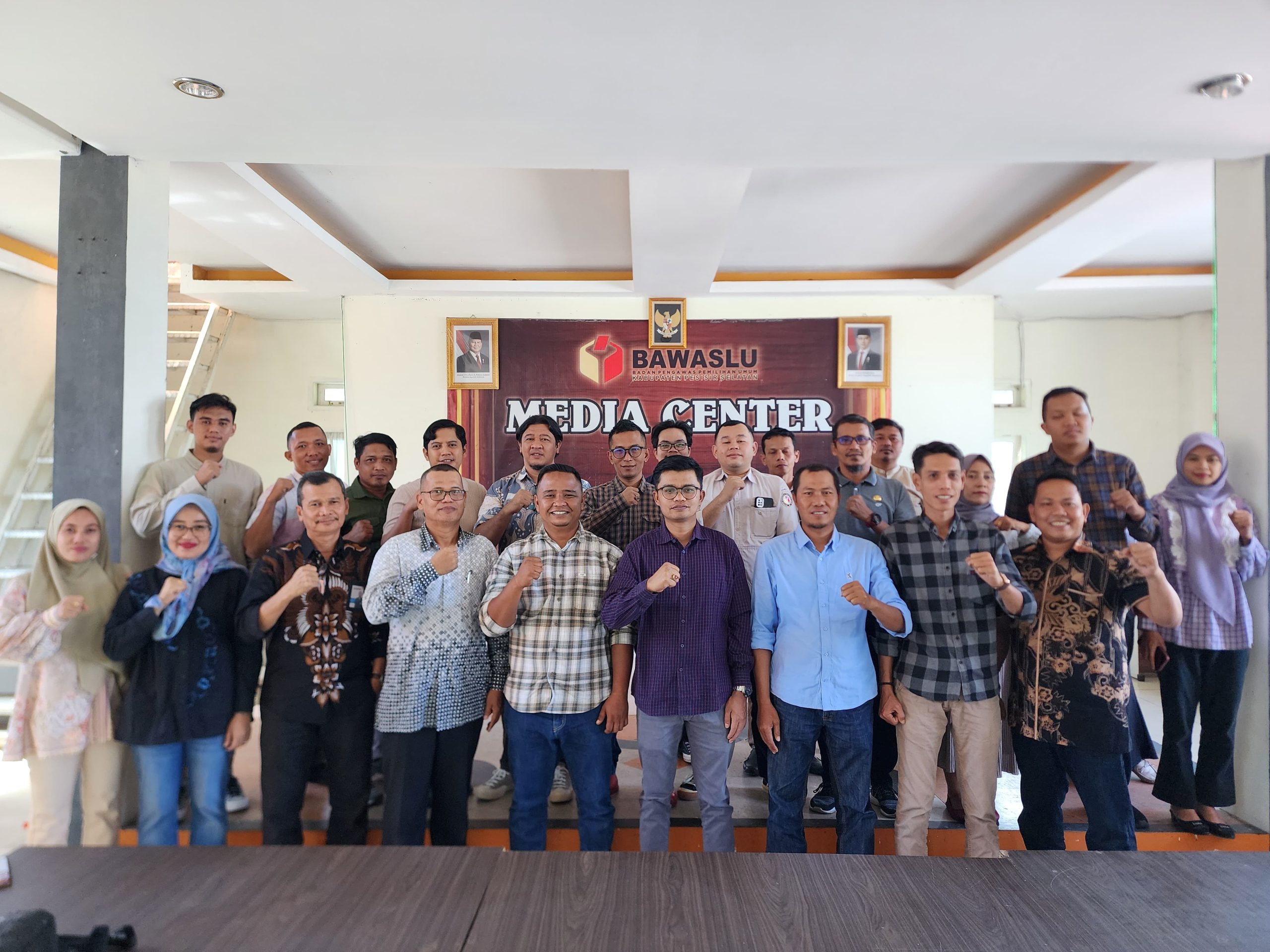 bawaslu-sumbar-lakukan-konsolidasi-dan-penguatan-kelembagaan-di-pesisir-selatan