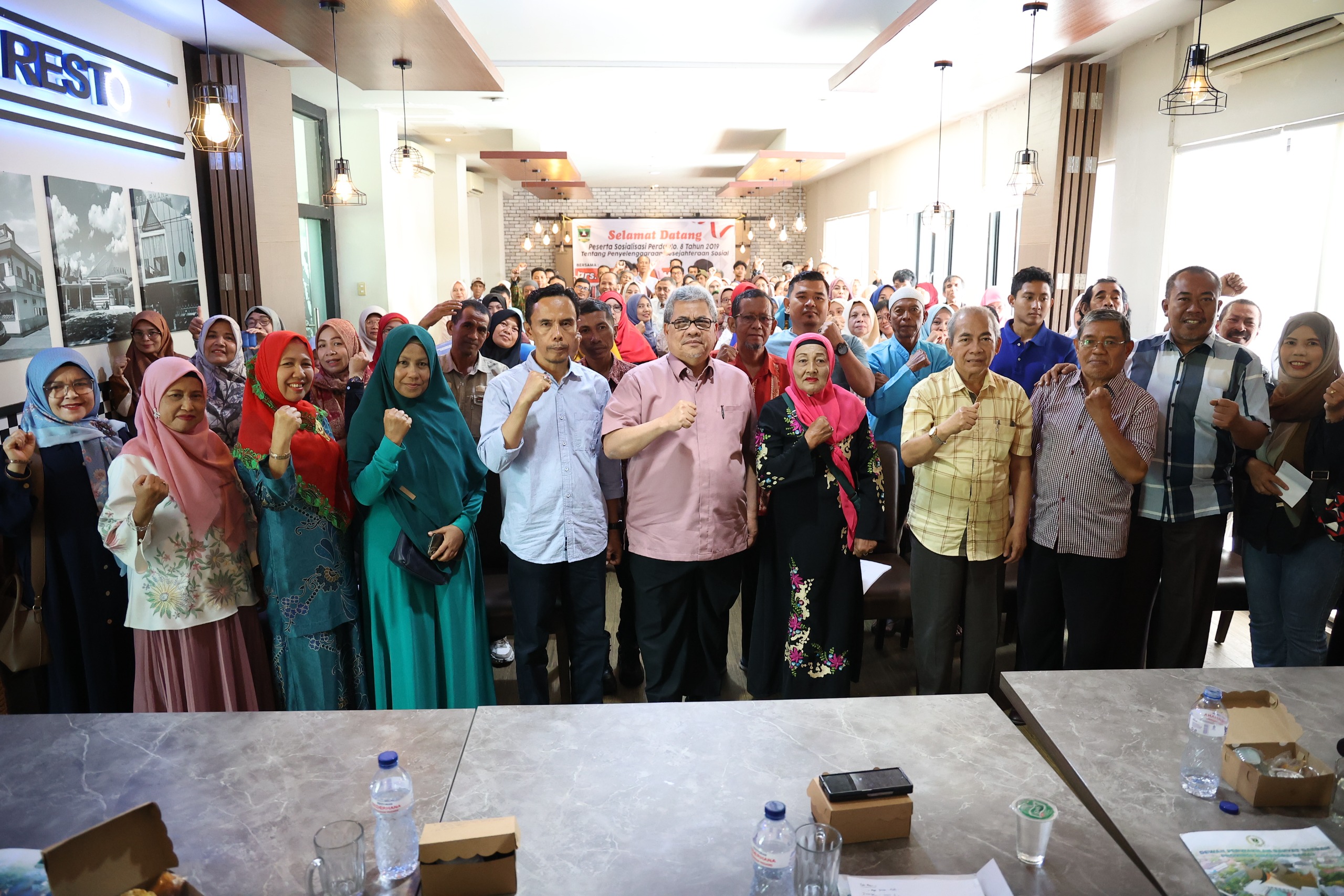 ketua-dprd-sumbar-muhidi-sosialisasikan-perda-kesejahteraan-sosial