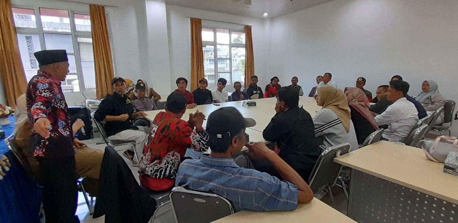 koperasi-produsen-madu-agam-bukittinggi-dibentuk-usai-ikut-sosialisasi