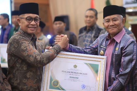 wawako-solok-hadiri-rakor-evaluasi-dan-persiapan-penyelenggaraan-haji-1446-h,-1447-h/2025,-2026-m.