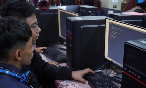 pesantren-kauman-mantapkan-digitalisasi-total:-dari-istem-hingga-coding-ai