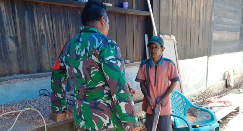 babinramil-04-sikakap-sambangi-warga-motivasi-peningkatan-ekonomi