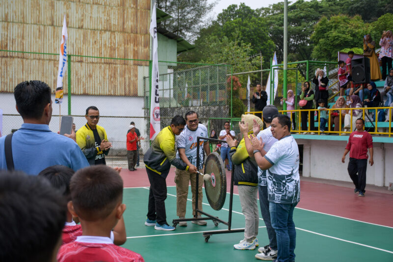 130-atlet-muda-ramaikan-kejurnas-tenis-junior-tdp-semen-padang-2025