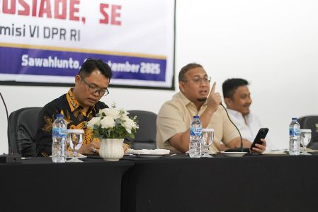 wako-dan-wawako-hadiri-rapat-koordinasi-kepala-daerah-seluruh-sumatera-barat-inisiasi-h.-andre-rosiade