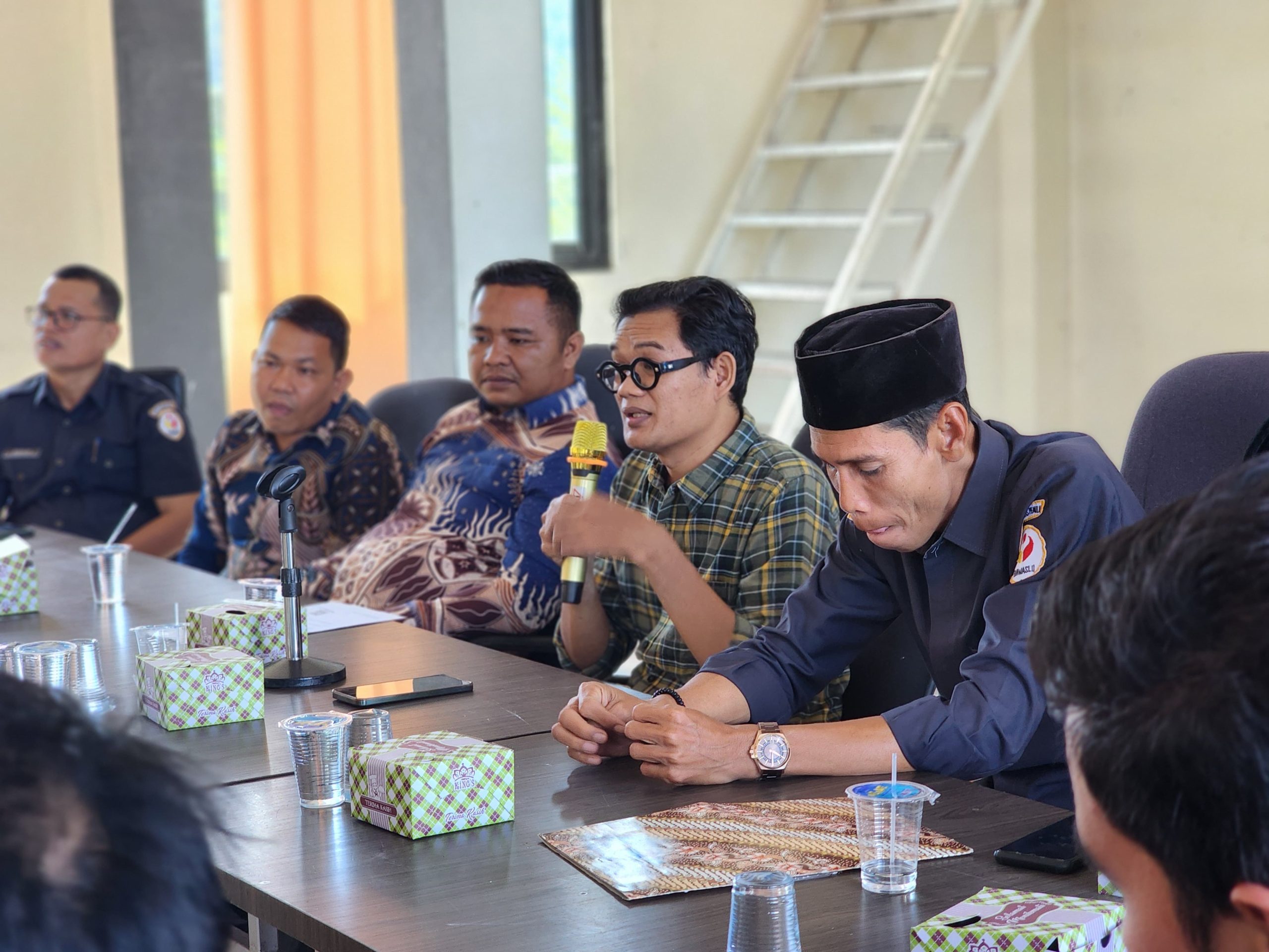 bawaslu-pessel-gelar-rdk-kehumasan,-tingkatkan-kapasitas-penulisan-rilis-dan-publikasi