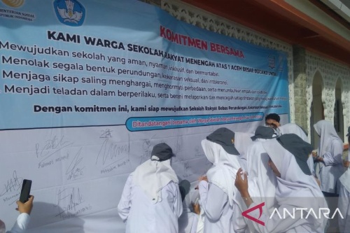 sekolah-rakyat-aceh-besar-gelar-ikrar-anti-perundungan,-kukuhkan-duta-tiga-kategori