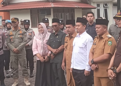 haris-sudin-tunjukkan-kepemimpinan-terbuka-di-tengah-aksi-mahasiswa-pasaman