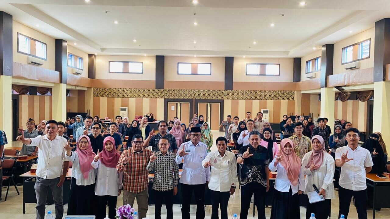 bedah-buku-‘nurani-filantropis’-di-festival-literasi-sumbar-ajak-generasi-muda-peduli-sosial