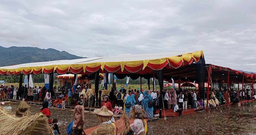 rang-solok-baralek-gadang-resmi-dimulai