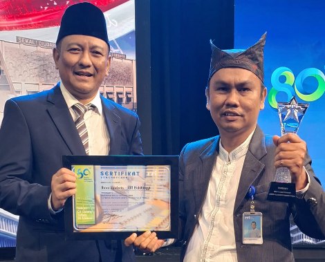 reporter-rri-bukittinggi,-raih-terbaik-pertama-swara-kencana-tingkat-nasional