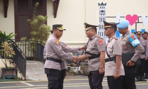 pimpin-upacara-sertijab-kasat-intelkam,-ini-kata-kapolresta-bukittinggi