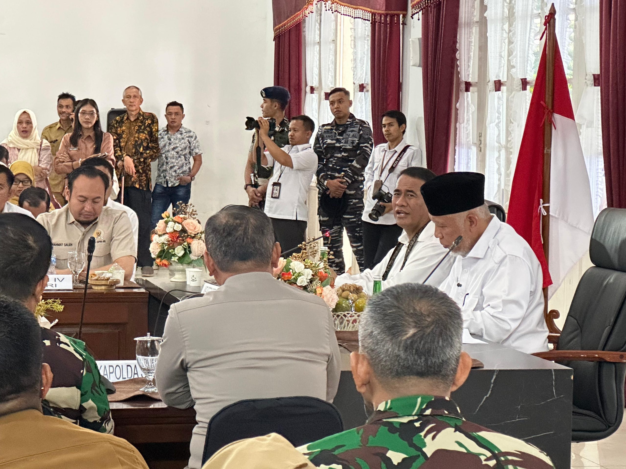 tingkatkan-kesejahteraan-petani-di-sumbar,-rahmat-saleh-dorong-percepat-hilirisasi-gambir