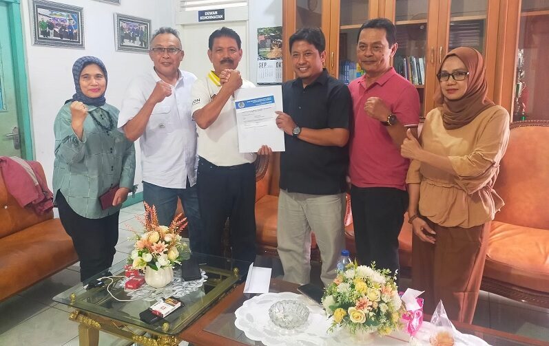 siwo-dukung-hamdanus-jadi-ketua-koni-sumbar