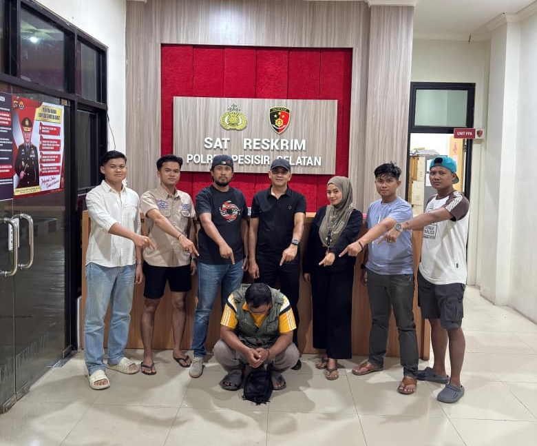 polisi-tangkap-pria-diduga-telantarkan-anak-di-pesisir-selatan