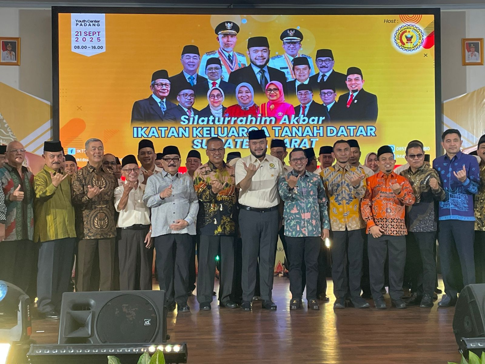 pengukuhan-pengurus-iktd-sumbar,-shadiq-pasadigoe-dorong-perantau-majukan-tanah-datar