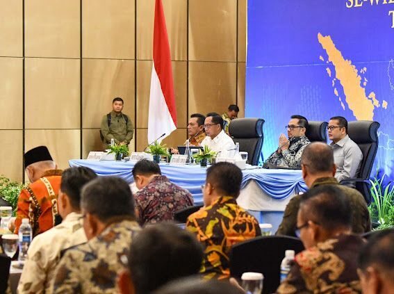 sumbar-di-puncak-kinerja-anggaran,-gubernur-mahyeldi-panen-apresiasi-dari-mendagri