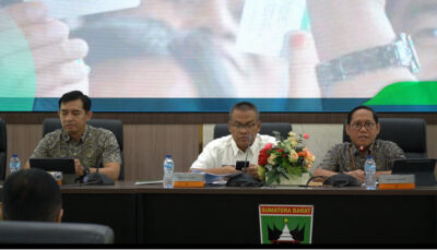 kolaborasi-jkn-sumbar:-kunci-layanan-prima