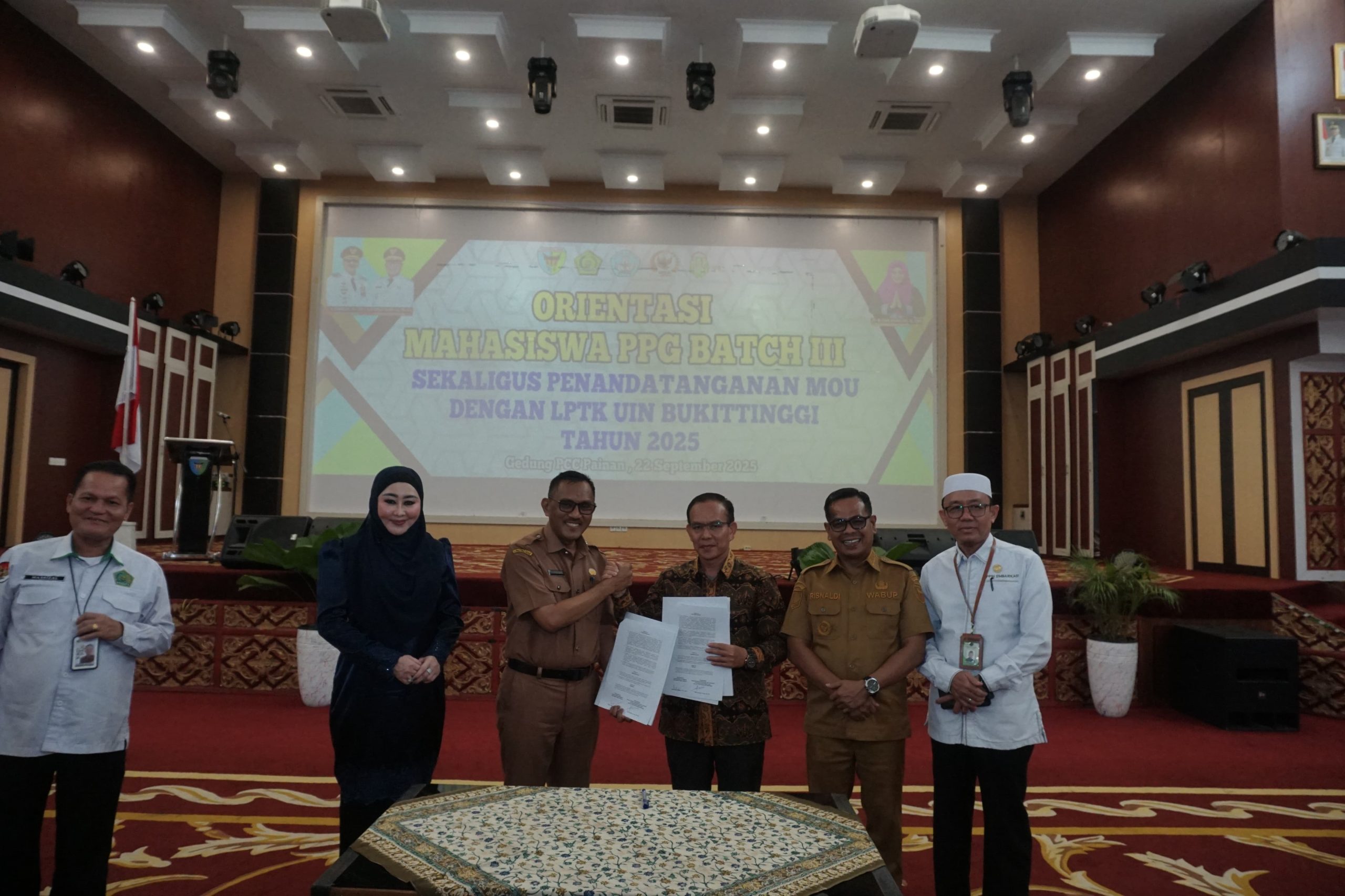 lisda-hendrajoni-dorong-ppg-jadi-tonggak-kebangkitan-pendidikan-agama-di-pesisir-selatan