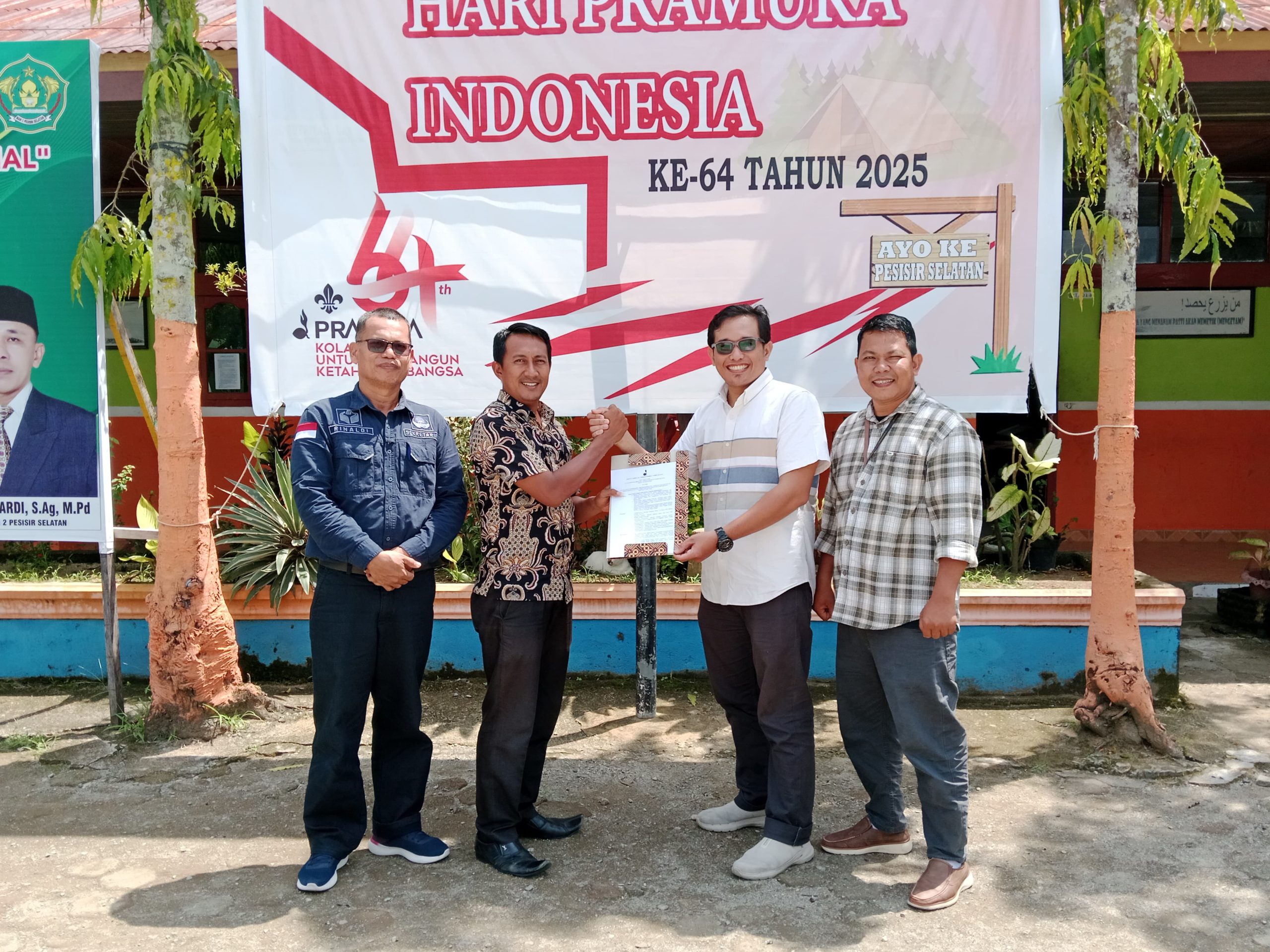 bawaslu-pesisir-selatan-terima-sk-pembentukan-rintisan-saka-adhyasta-pemilu