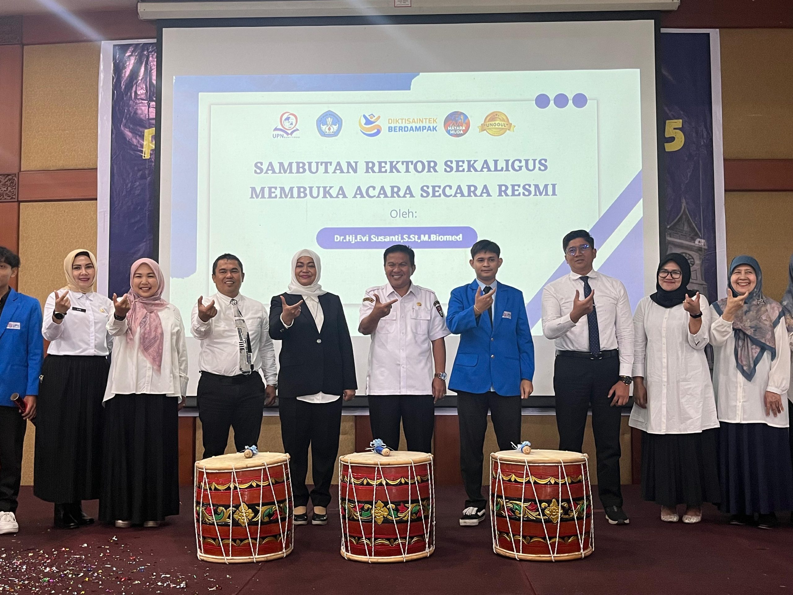 sekda-kota-bukittinggi-buka-pkkmb-upn