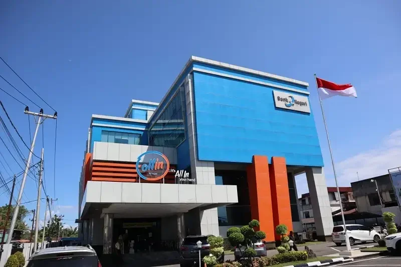 milad-ke-19-uus-bank-nagari,-bersinar-di-puncak-peringkat-nasional