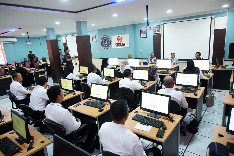 12-asn-pemkab-tanah-datar-ikuti-uji-kompetensi-seleksi-jpt-pratama