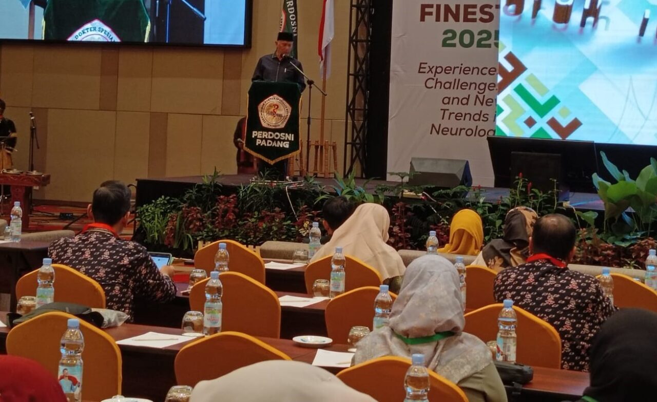 gubernur-mahyeldi-minta-finest-2025-hasilkan-inovasi-untuk-tekan-gangguan-neurologis-di-indonesia