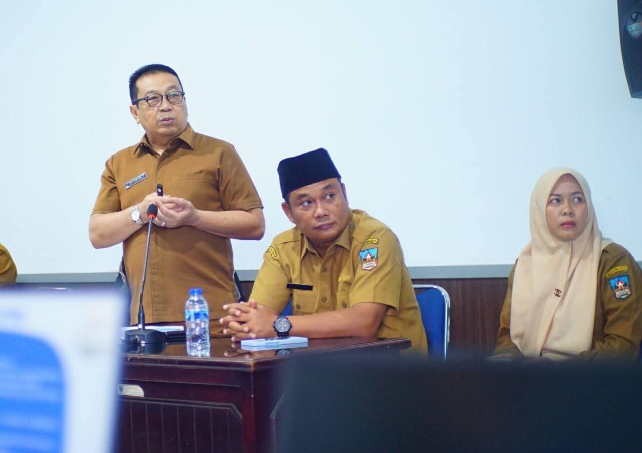 dharmasraya-targetkan-jadi-kabupaten-informatif