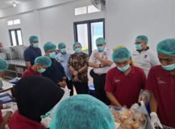 dapur-mbg-di-padang-sudah-penuhi-standar