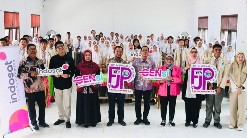 indosat-dan-fjpi-sumut-dorong-literasi-digital-untuk-pelajar-perempuan-lewat-workshop-literasi-digital-gensi