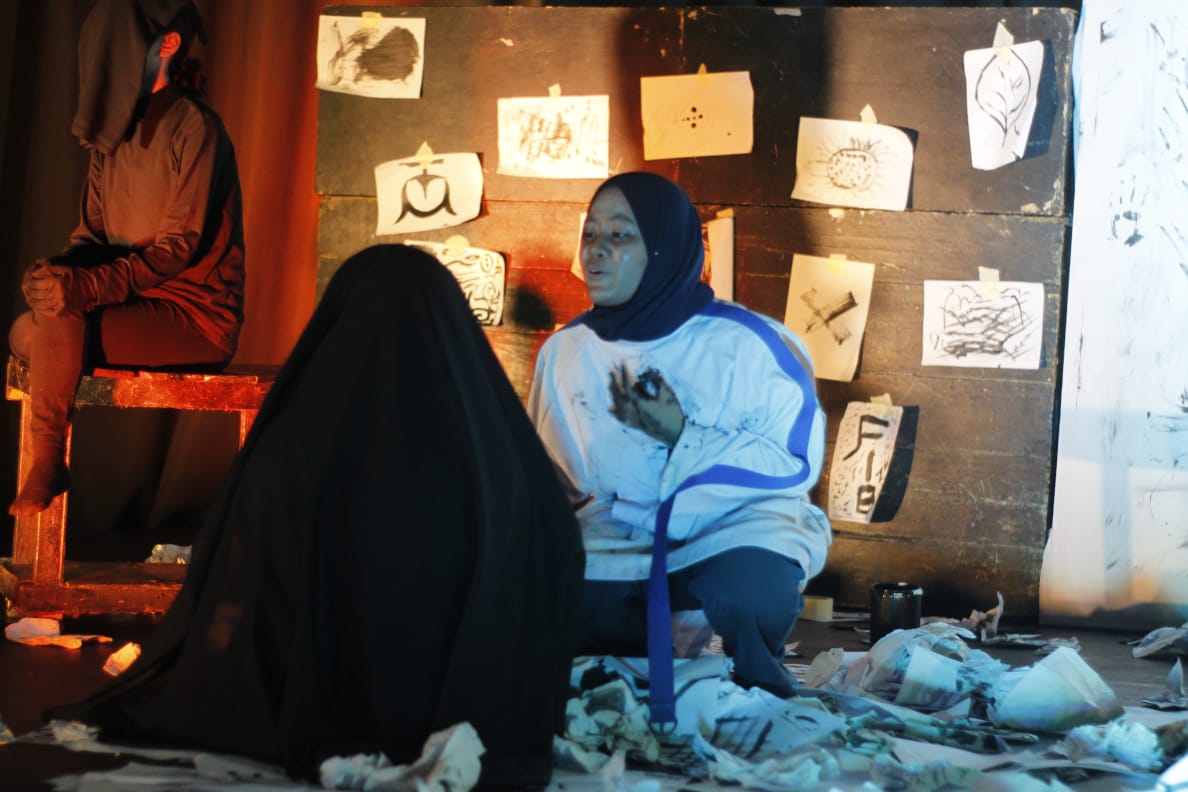 dari-panggung-pertama-hingga-penghargaan-bergengsi,-alek-teater-9-menggetarkan-hati-para-pelaku-seni-sumbar