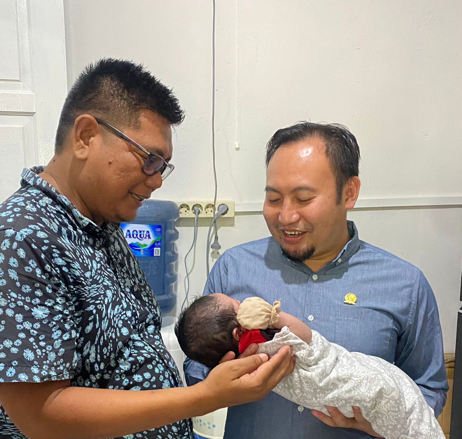 anggota-komisi-iv-dpr-ri-rahmat-saleh-ucapkan-doa-terbaik-untuk-aksara-diksi