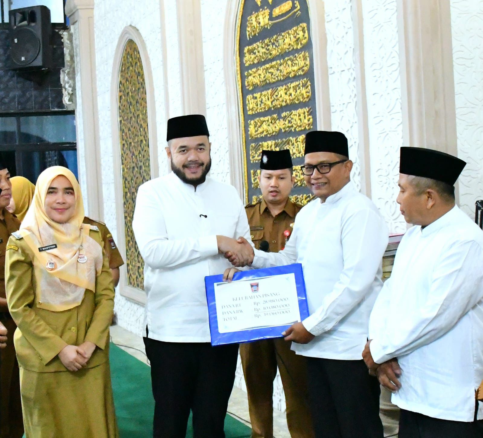 dana-operasional-iii-cair,-fadlyamran-ajak-warga-sukseskan-smart-surau