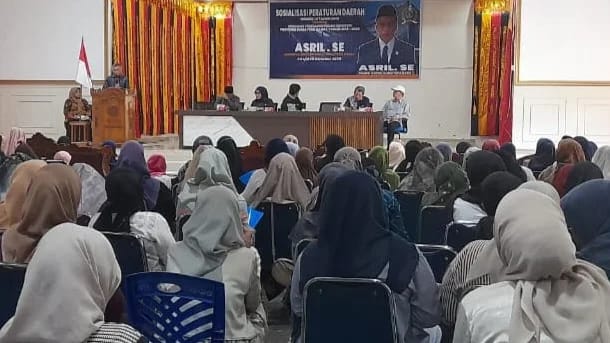 sosper-no-14/2018-di-bukittinggi,-anggota-dprd-sumbar-asril-siap-bantu-pelaku-usaha-makanan-tradisional