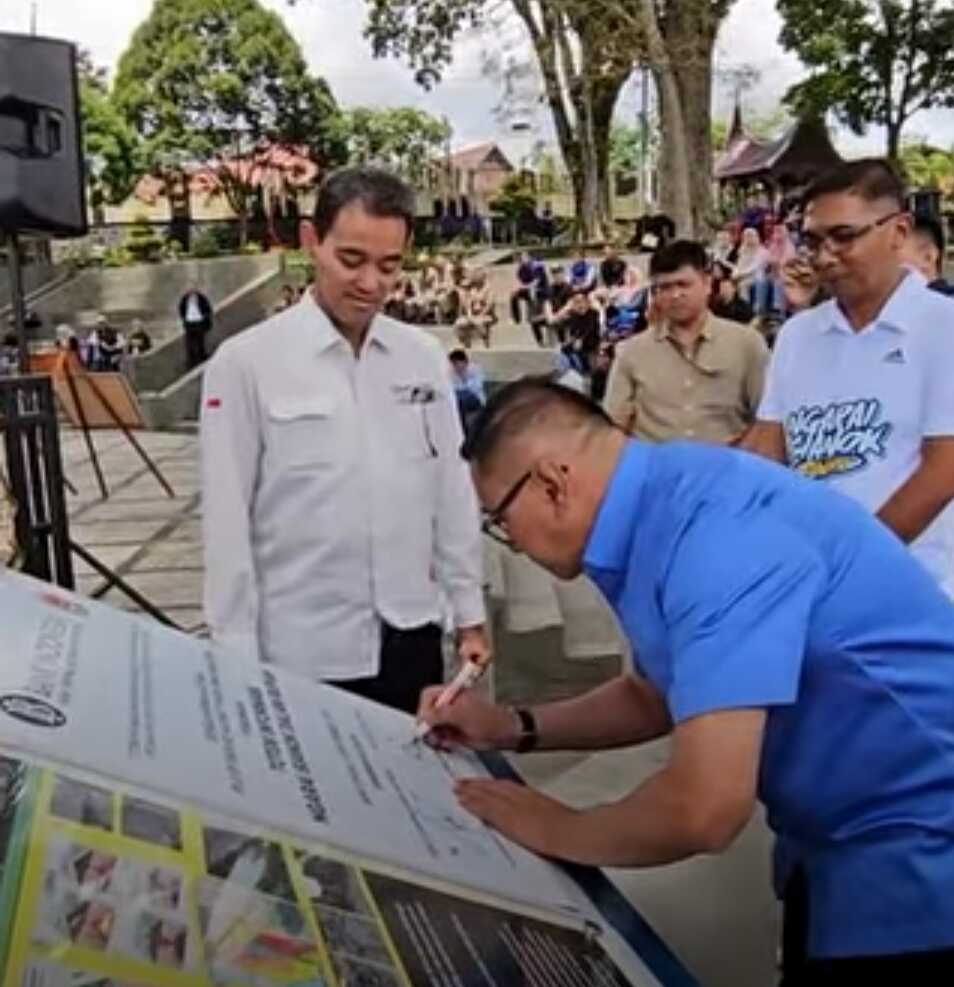 desain-uang-kertas-rp100.000-diusulkan -bergambar-jam-gadang 