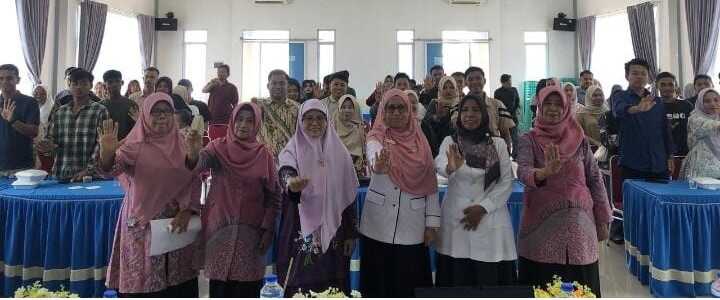 cegah-kdrt,-p2tp2a-limpapeh-rumah-nan-gadang-sumbar-bekali-70-pasutri-muda-sijunjung