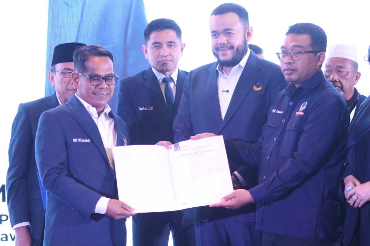 risnaldi-ibrahim-resmi-pimpin-dpd-nasdem-pesisir-selatan