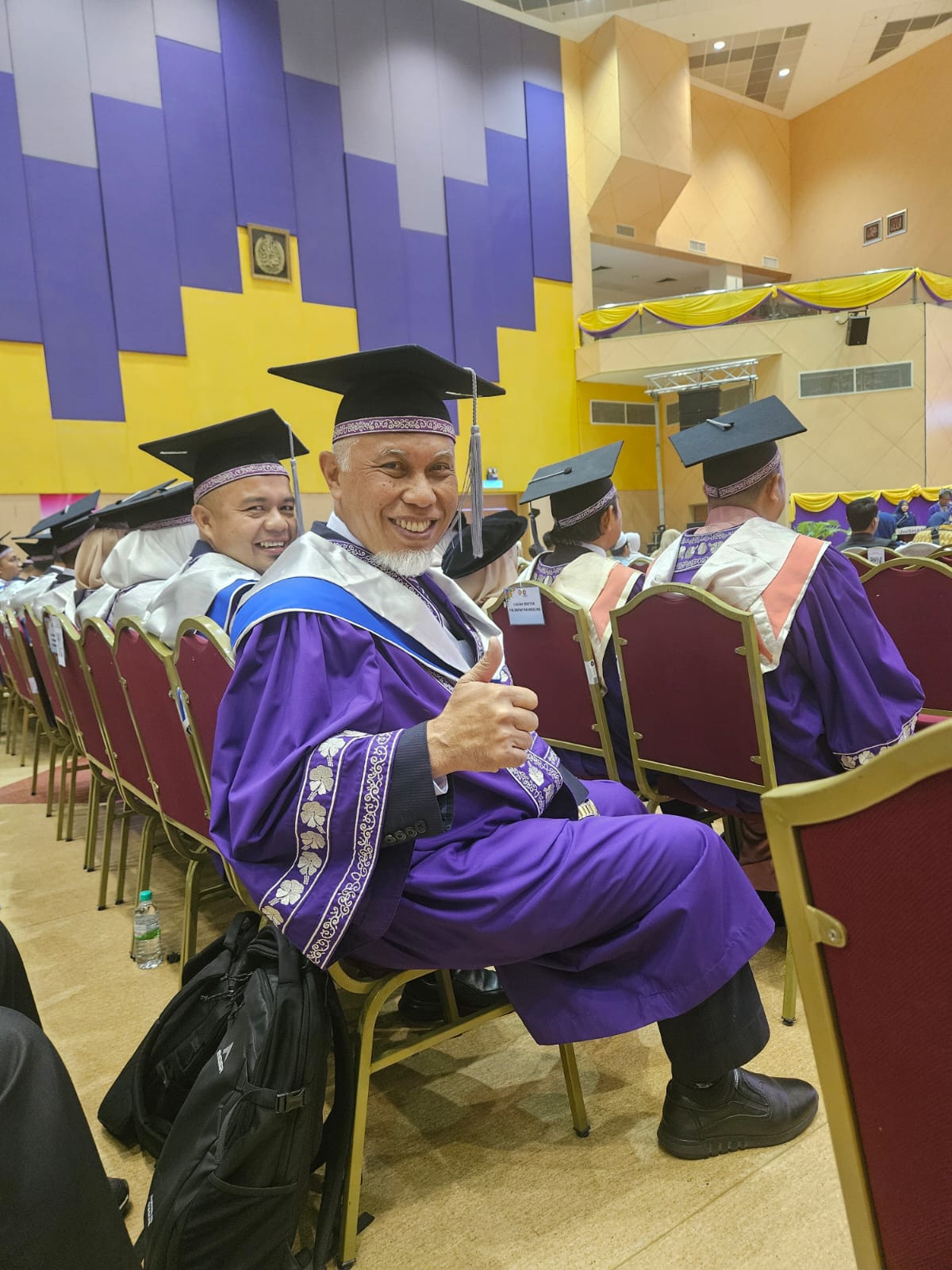 wisuda-di-unishams-kedah-malaysia, gubernur-mahyeldi-resmi-menyandang-gelar-magister-manajemen