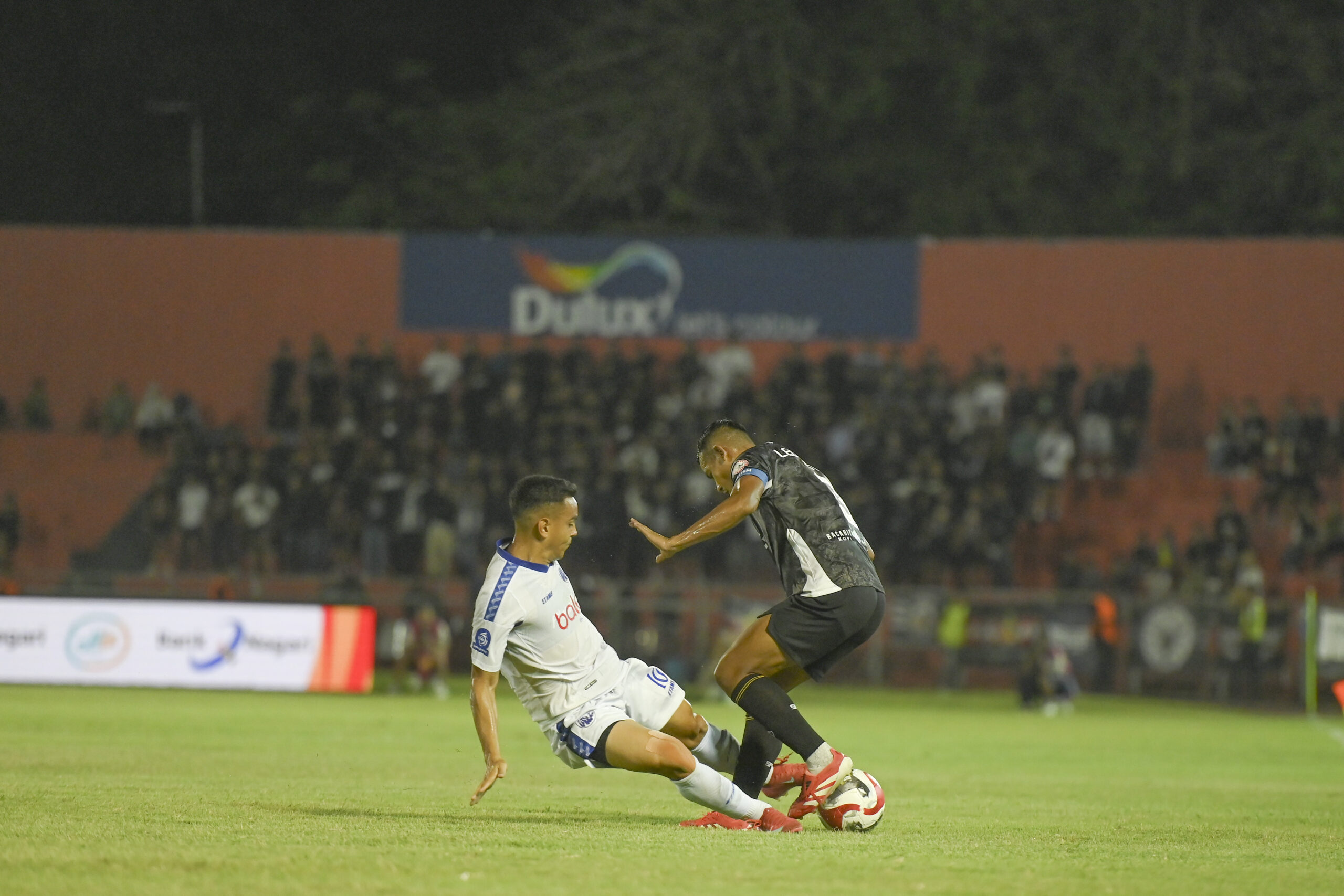 semen-padang-fc-kian-tumpul,-dejan-antonic-akui-lini-depan-masih-lemah.