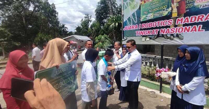 kakankemenag-sawahlunto-sambut-tim-batu-bara-robotik-juara-nasional