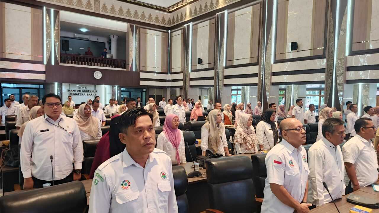 gubernur-mahyeldi-dorong-sinergi-antarinstansi-bangun-desa-mandiri-dan-berkelanjutan