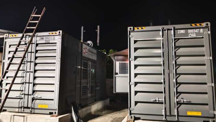 setelah-2-mesin-baru-tiba,-listrik-di-selatpanjang-kembali-normal