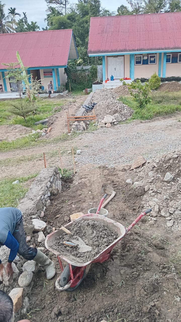 skb-lubuk-sikaping-gunakan-dana-bos-untuk-bangun-pondasi-pagar